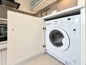 Pronájem bytu 2+kk, Praha - Nusle, Sevřená, 50 m2