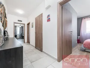 Prodej bytu 3+kk, Praha - Kyje, Sicherova, 78 m2