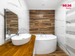 Prodej rodinného domu, Bělov, 292 m2
