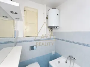 Pronájem bytu 2+kk, Praha - Vinohrady, Na Švihance, 45 m2