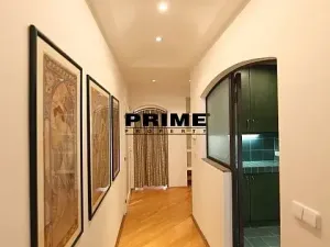 Pronájem bytu 3+1, Praha - Nové Město, Odborů, 80 m2