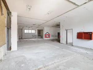 Prodej obchodního prostoru, Orlová, Masarykova třída, 1570 m2