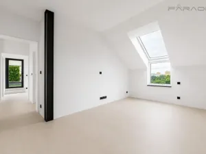 Prodej rodinného domu, Praha - Modřany, 304 m2