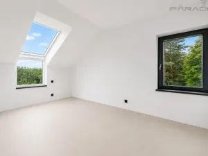 Prodej rodinného domu, Praha - Modřany, 304 m2