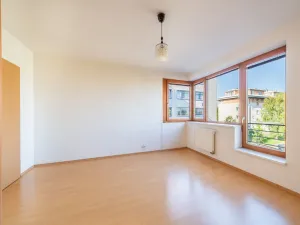 Prodej bytu 3+kk, Roztoky, Tyršovo nám., 79 m2