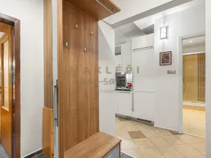 Prodej bytu 4+kk, Praha, Pod lysinami, 80 m2