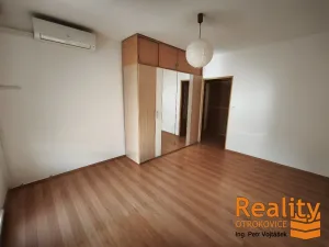 Pronájem bytu 2+1, Otrokovice, Smetanova, 56 m2