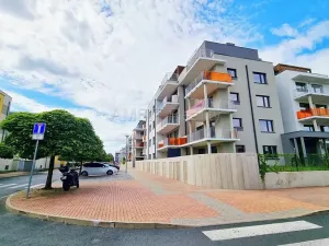 Pronájem bytu 2+kk, Praha - Dolní Chabry, Za Pískovnou, 51 m2
