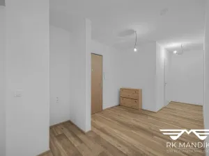 Pronájem bytu 3+kk, Praha - Dolní Chabry, K Beranovu, 86 m2