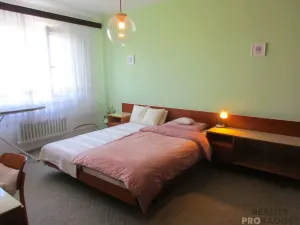 Pronájem bytu 2+1, Veselí nad Moravou, Kollárova, 55 m2