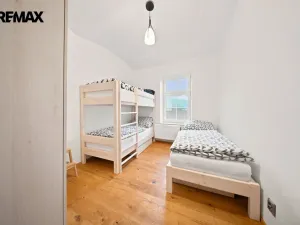 Prodej bytu 3+kk, Svoboda nad Úpou, Pietteho nám., 81 m2