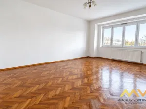 Pronájem bytu 3+1, Hradec Králové, náměstí 5. května, 98 m2