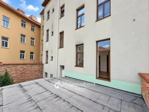 Pronájem bytu 1+1, Znojmo, Jiráskova, 48 m2