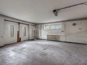 Prodej rodinného domu, Komárov, B. Němcové, 165 m2