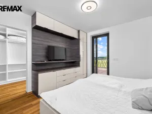 Prodej vícegeneračního domu, Praha - Křeslice, Ibišková, 304 m2