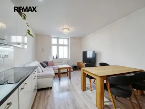 Prodej bytu 3+kk, Plzeň, Živnostenská, 65 m2