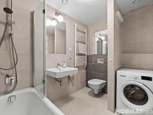 Prodej bytu 3+kk, Praha - Holešovice, U Pergamenky, 85 m2