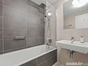 Prodej bytu 3+kk, Praha - Holešovice, U Pergamenky, 85 m2