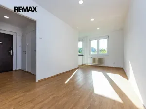 Pronájem bytu 3+1, Praha - Záběhlice, Bělčická, 74 m2