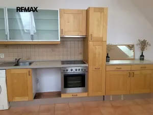 Pronájem bytu 2+kk, Praha - Zbraslav, Boženy Stárkové, 50 m2