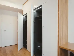Prodej bytu 1+kk, Praha - Bubeneč, Vítězné náměstí, 44 m2