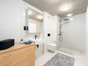 Prodej bytu 1+kk, Praha - Modřany, Československého exilu, 59 m2