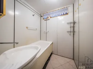 Prodej bytu 2+1, Hodonín, nám. Osvobození, 64 m2