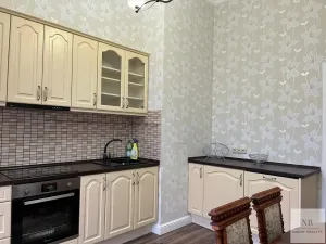 Pronájem bytu 2+1, Karlovy Vary, nábřeží Jana Palacha, 60 m2