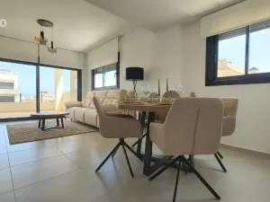 Prodej bytu 4+kk, San Miguel de Salinas, Alicante, Španělsko, 141 m2