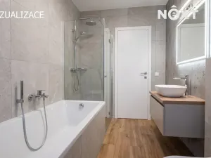 Prodej bytu 2+1, Třinec, Beskydská, 62 m2