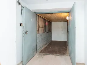 Prodej výrobních prostor, Ostrov, Krátká, 11439 m2
