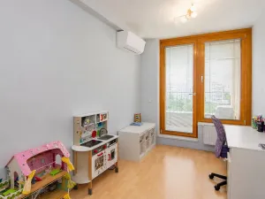 Prodej bytu 4+kk, Praha - Uhříněves, Nové náměstí, 156 m2