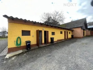 Prodej garáže, Sedlčany, 122 m2