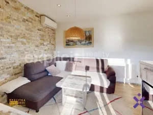 Pronájem bytu 2+kk, Pozlovice, Antonína Václavíka, 40 m2