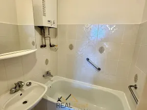 Pronájem bytu 3+1, Brno, Hlaváčkova, 68 m2
