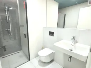 Pronájem bytu 1+kk, Praha - Smíchov, Grafická, 31 m2