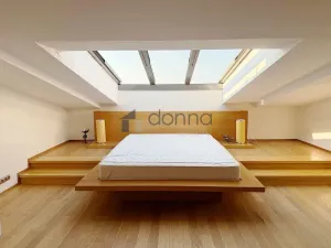 Pronájem bytu 3+kk, Praha, Korunní, 157 m2