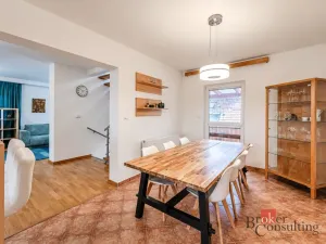 Prodej bytu 5+1, Hradec Králové - Malšovice, Náhon, 150 m2