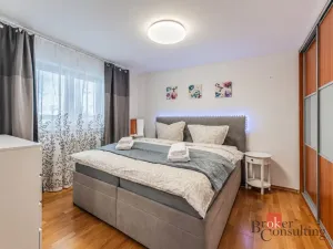 Prodej bytu 5+1, Hradec Králové - Malšovice, Náhon, 150 m2