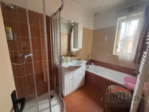 Prodej vícegeneračního domu, Opava - Kateřinky, Fügnerova, 260 m2