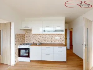 Pronájem bytu 2+1, Jablonec nad Nisou, Budovatelů, 57 m2