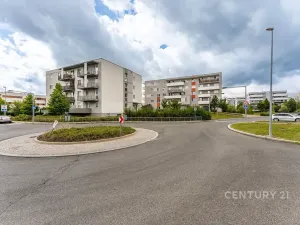 Prodej bytu 1+kk, Praha - Háje, Jurkovičova, 35 m2