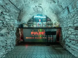 Pronájem obchodního prostoru, Praha, Jilská, 160 m2
