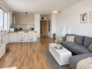 Pronájem bytu 2+kk, Praha - Vysočany, Moravcových, 60 m2