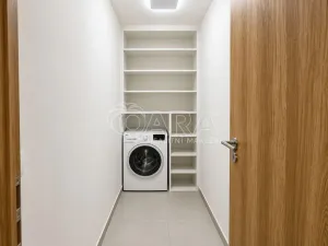 Pronájem bytu 2+kk, Praha - Vysočany, Moravcových, 60 m2