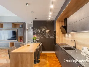 Prodej bytu 1+kk, Praha - Nové Město, Dlážděná, 61 m2