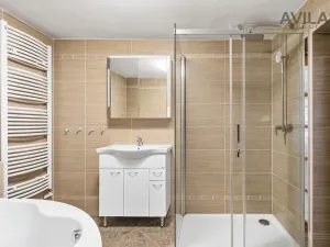 Prodej komerční nemovitosti, Říčany, Kozinova, 300 m2