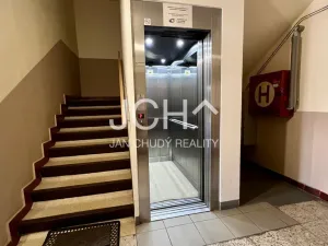 Prodej bytu 3+1, Litovel, Novosady, 71 m2