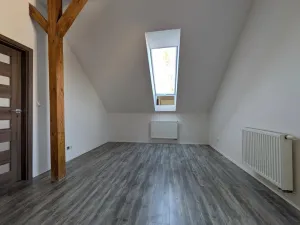 Pronájem bytu 2+kk, Hřebeč, V háji, 40 m2