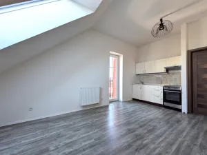 Pronájem bytu 2+kk, Hřebeč, V háji, 40 m2